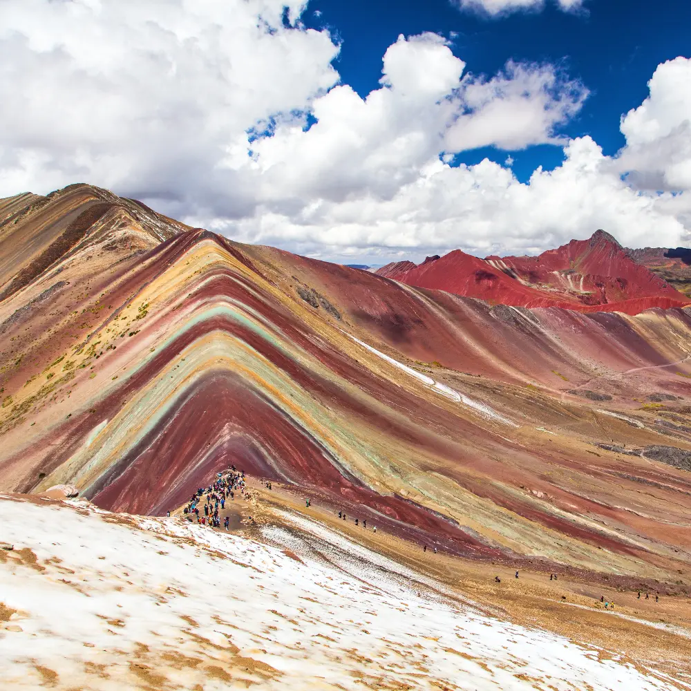 Montaña d ecolores.webp